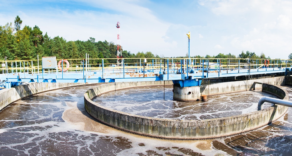Anaerobic water treatment system