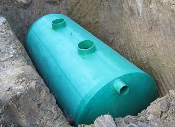 FRP septic tank