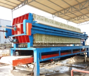 Filter press separates papermaking wastewater