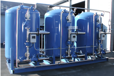Electrochemical water treatment equipment for sewage treatment